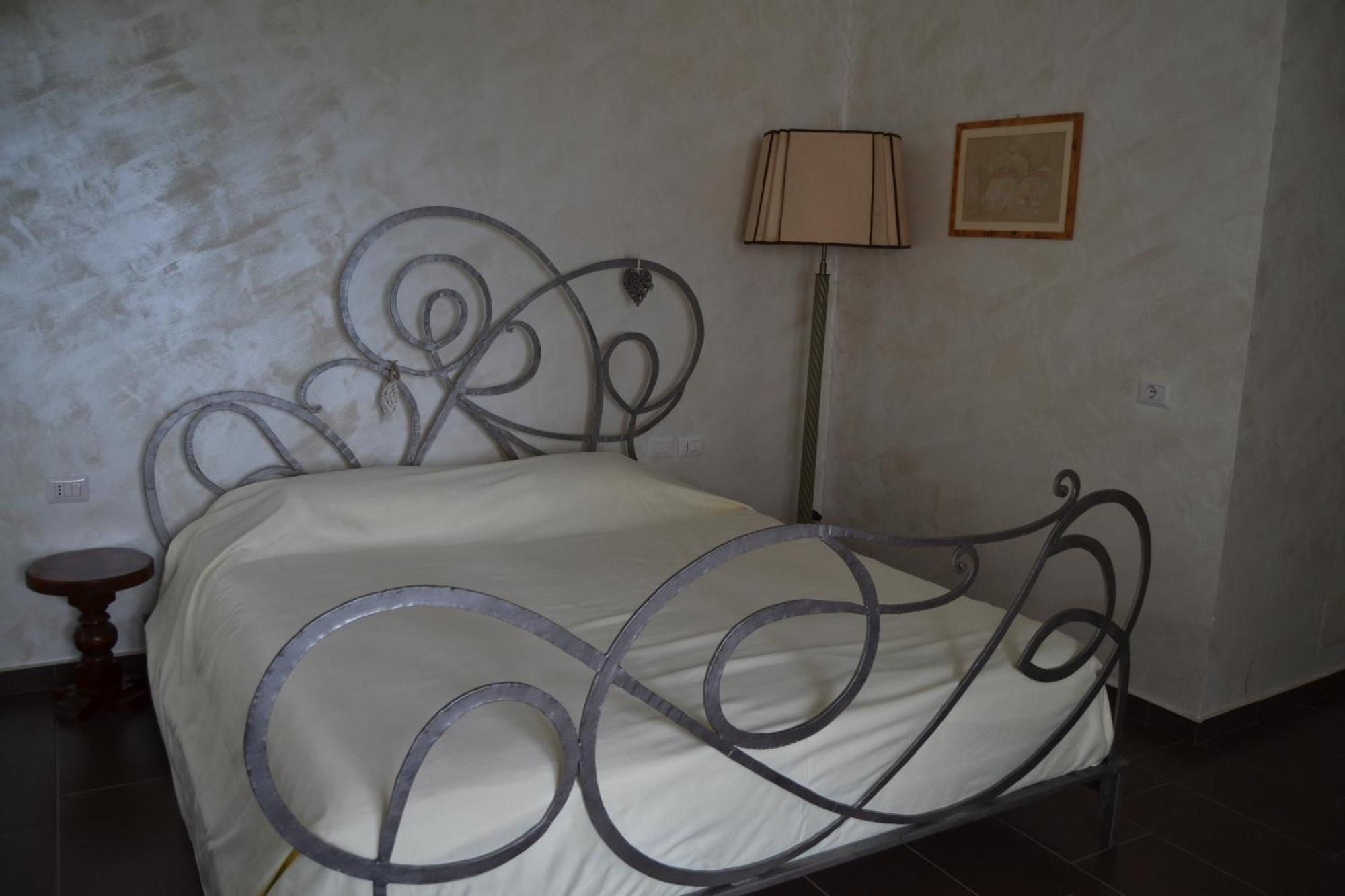 Kodra E Godenve Hotel Vile-Ballaj Bagian luar foto