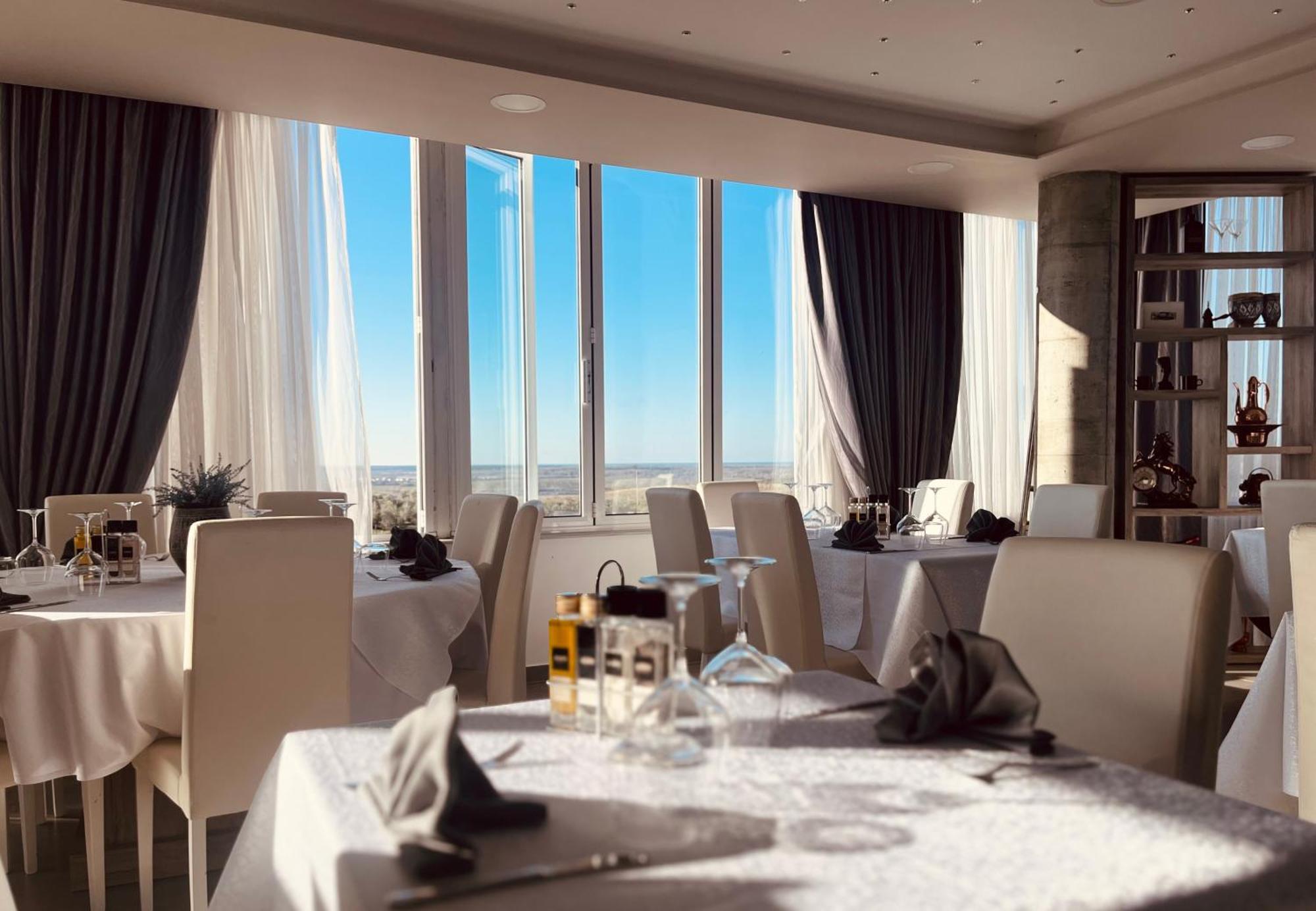 Kodra E Godenve Hotel Vile-Ballaj Bagian luar foto
