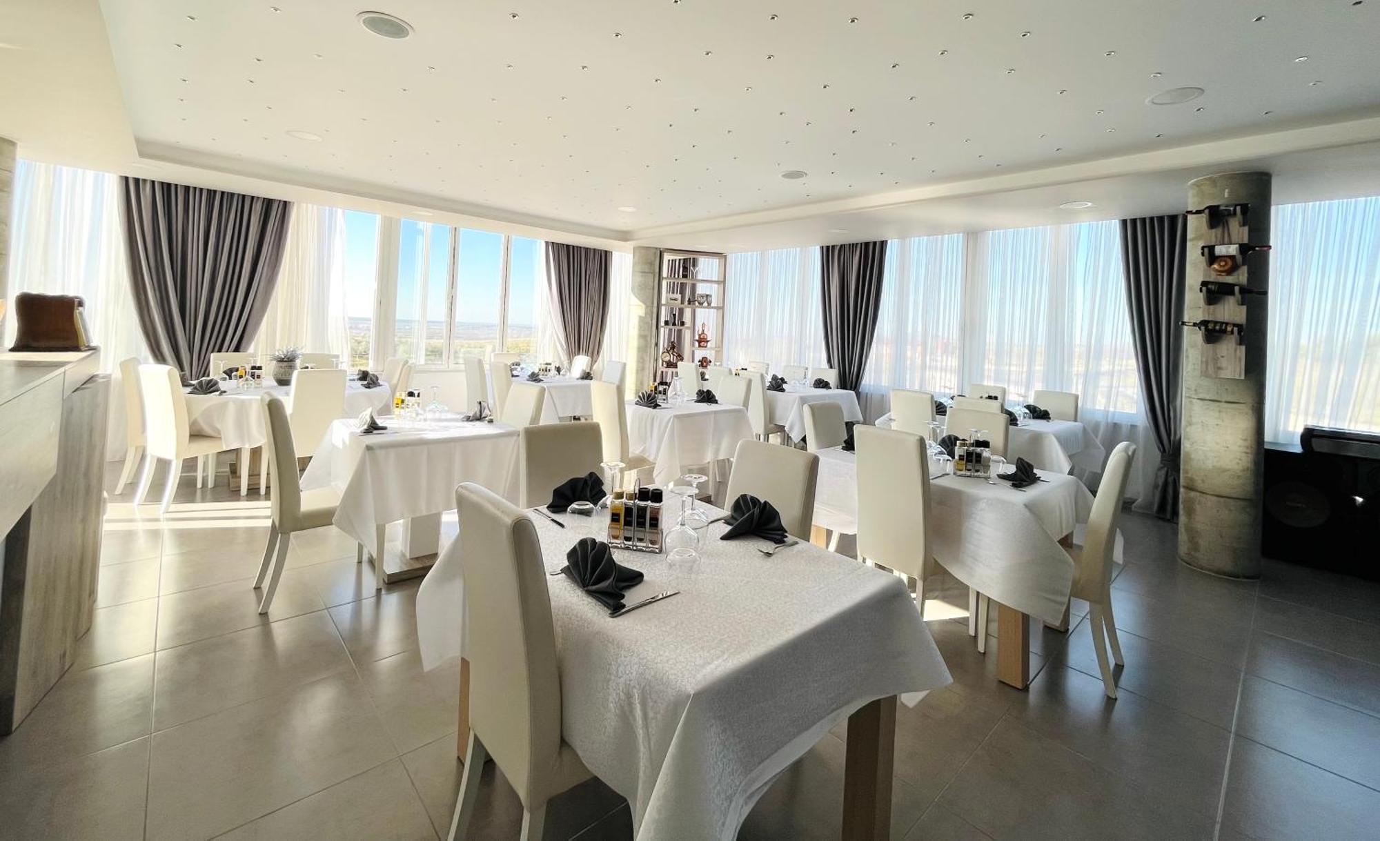 Kodra E Godenve Hotel Vile-Ballaj Bagian luar foto