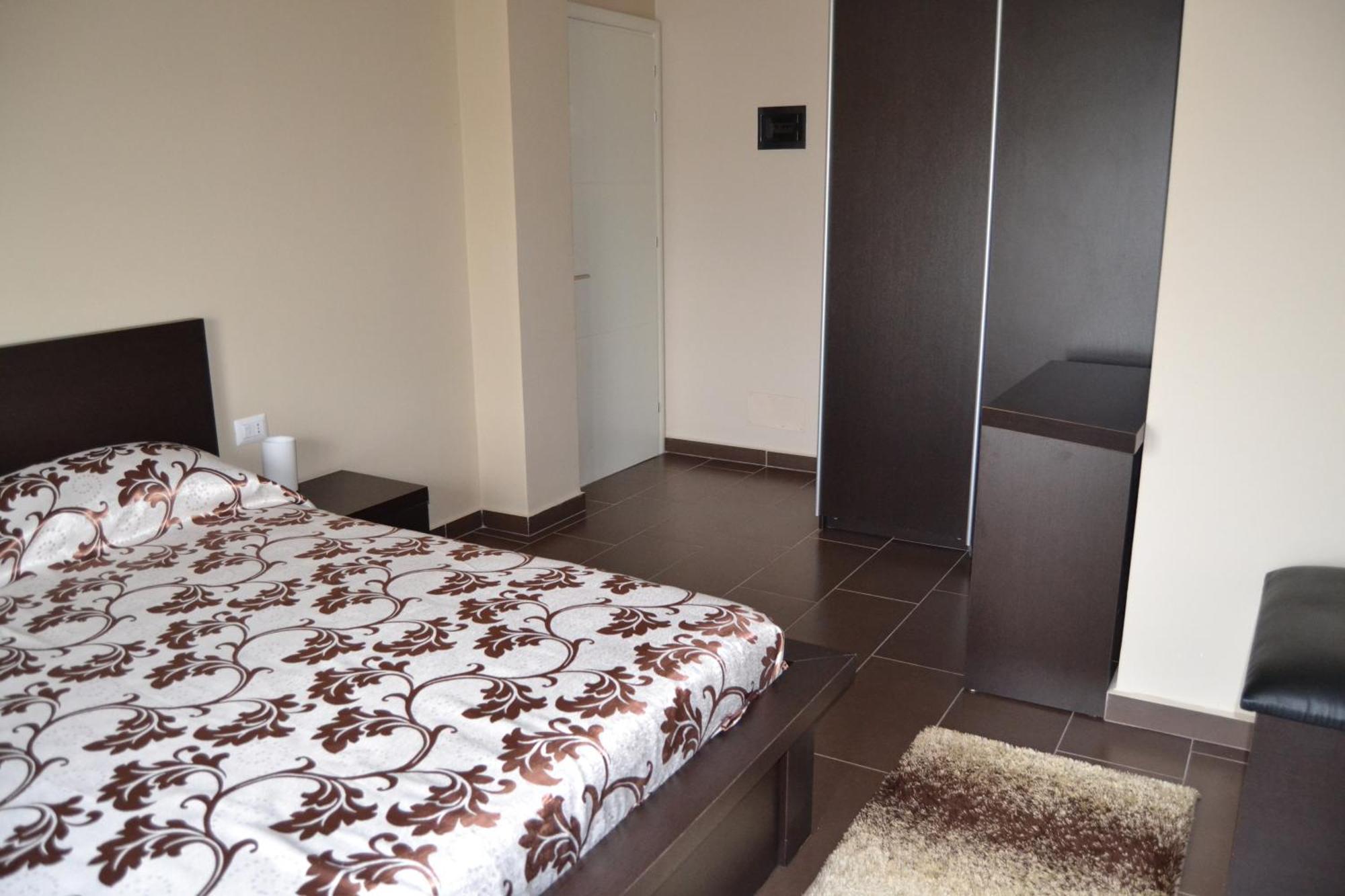 Kodra E Godenve Hotel Vile-Ballaj Ruang foto